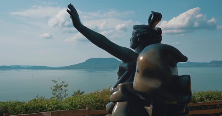 Csúcstechnológiás távközlés a Balatonon